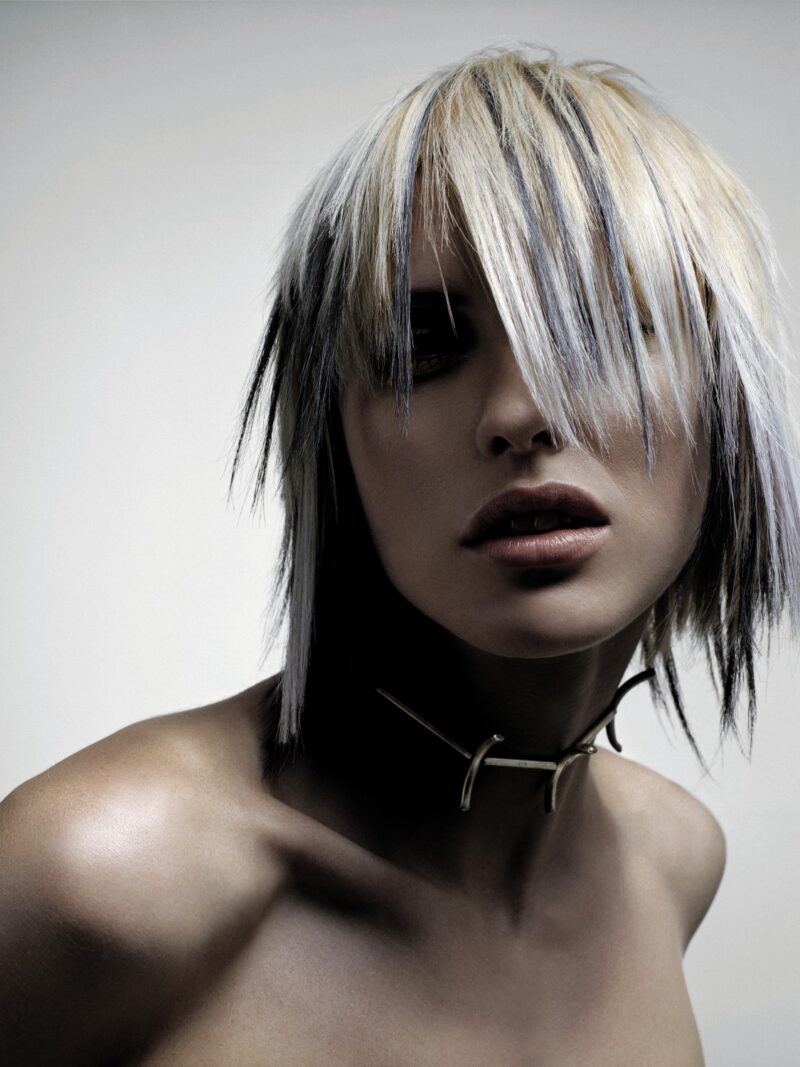 Foto: Maiani Location: Superstudio Hair: Pier Giuseppe Moroni