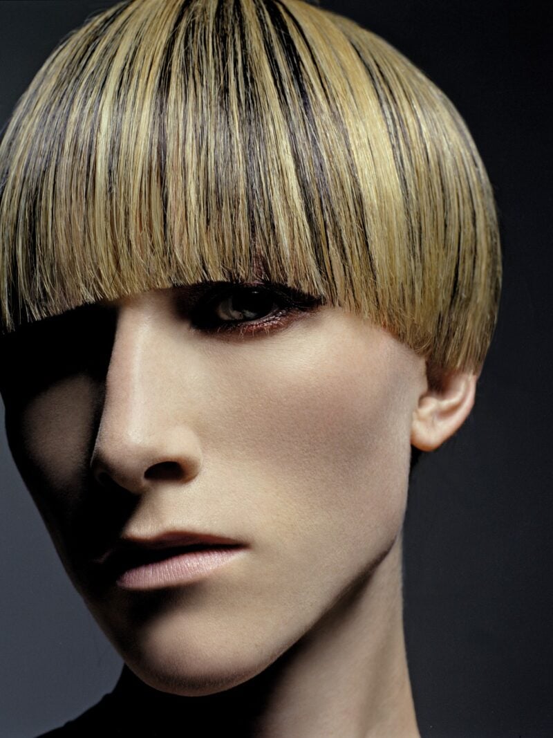 Foto: Maiani Location: Superstudio Hair: Pier Giuseppe Moroni