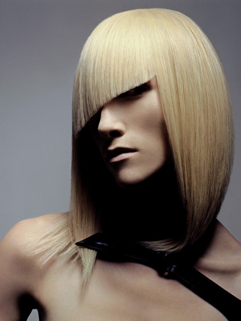 Foto: Maiani Location: Superstudio Hair: Pier Giuseppe Moroni