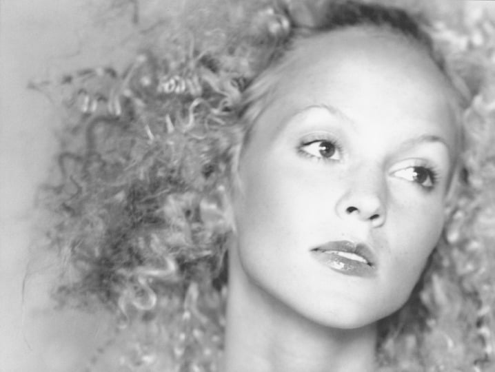 Photographer: Michel Comte - Model: Ether - Location: Havana - Hair: Pier Giuseppe Moroni