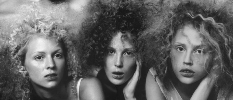 Photographer: Michel Comte - Model: Estela Warren and Ether - Location: Havana - Hair: Pier Giuseppe Moroni 