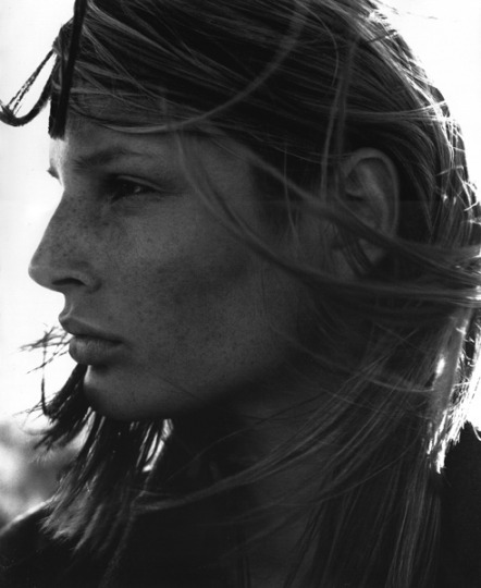 Photographer: Michelangelo Di Battista - Model: Larissa Bondarenko - Location: Moui, Hawaii - Hair: Pier Giuseppe Moroni