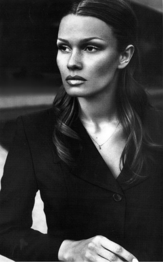 Photographer: Michelangelo Di Battista - Model: Larissa Bondarenko - Location: Los Angeles - Hair: Pier Giuseppe Moroni