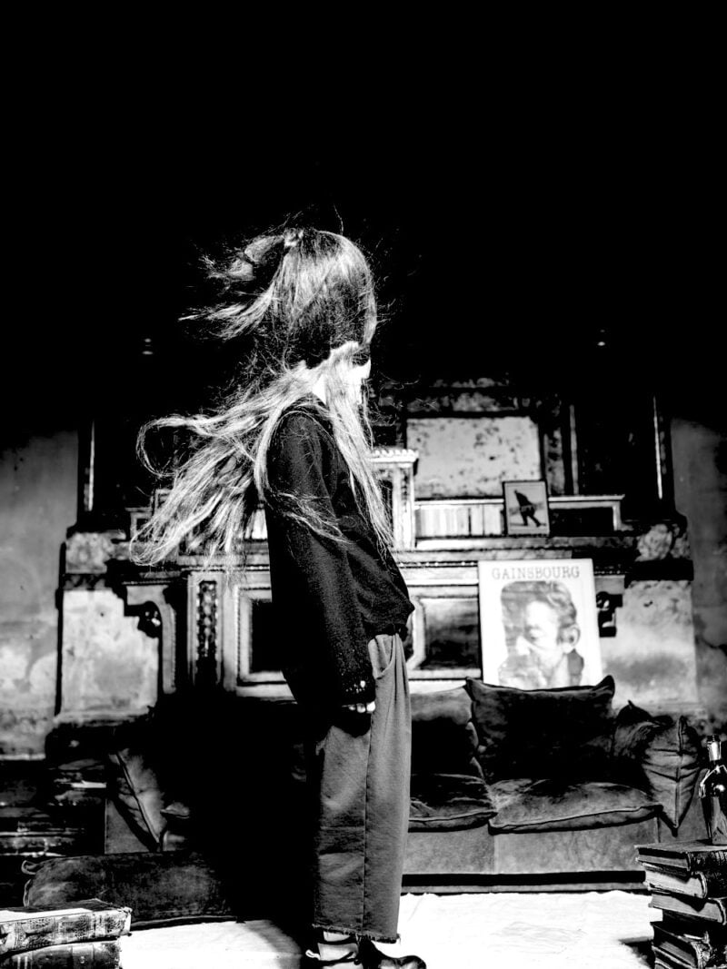 Adelbel book Photo: Andrea Buccella, Make up : Arianna Campa Model: Giulia Beltrame, Hair: Pier Giuseppe Moroni