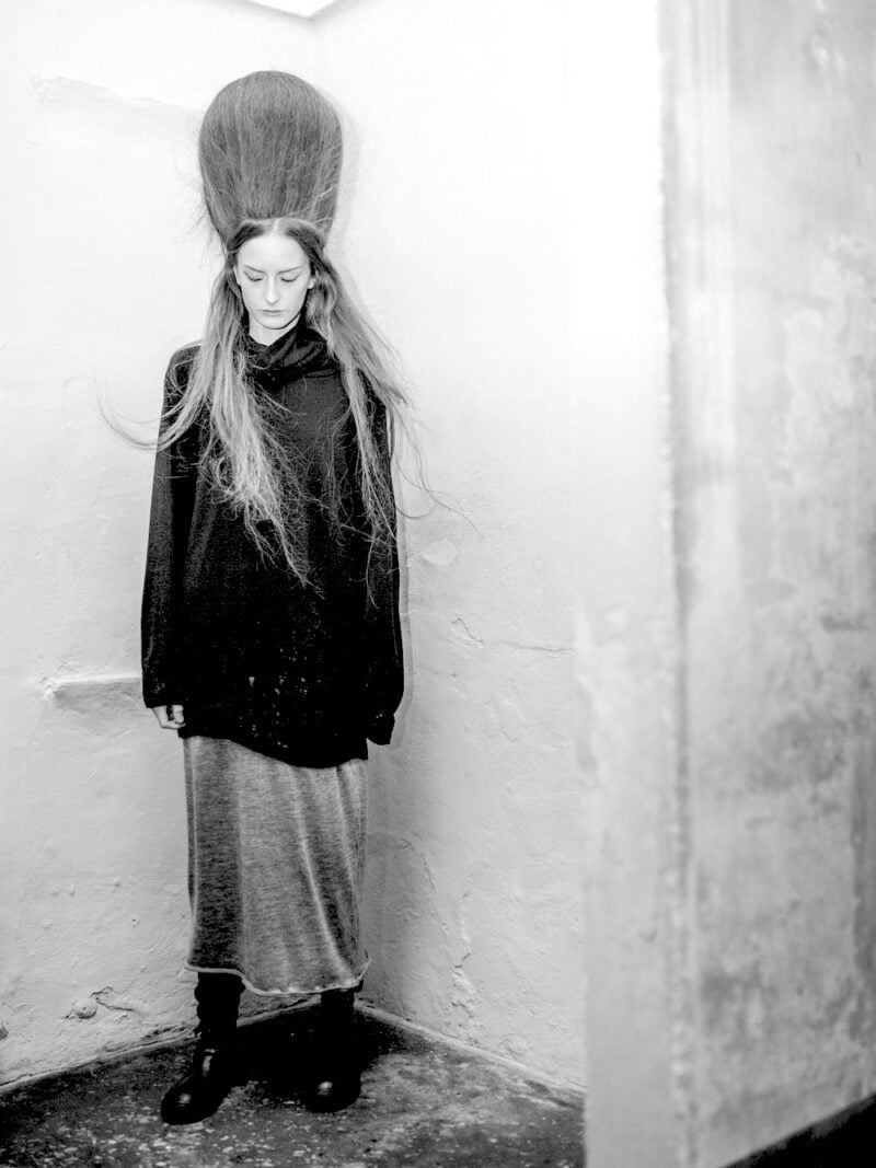 Adelbel book Photo: Andrea Buccella, Make up : Arianna Campa Model: Giulia Beltrame, Hair: Pier Giuseppe Moroni