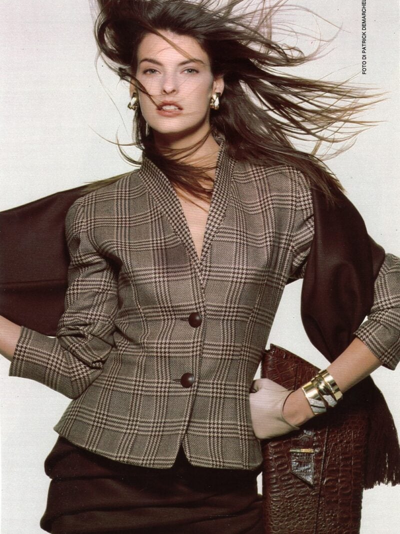 Magazine: Amica Photographer: Demarchelier Model : Linda Evangelista Location: Superstudio Milano 1989 Hair: Pier Giuseppe Moroni