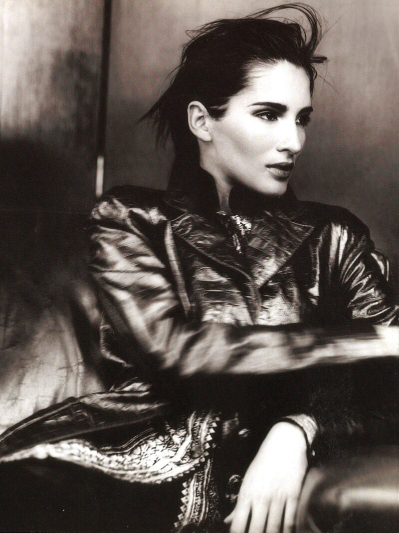 Adv.Ferrè Ph: M.Comte Model: Astrid Loc: NY '97 Hair: Pier Giuseppe Moroni